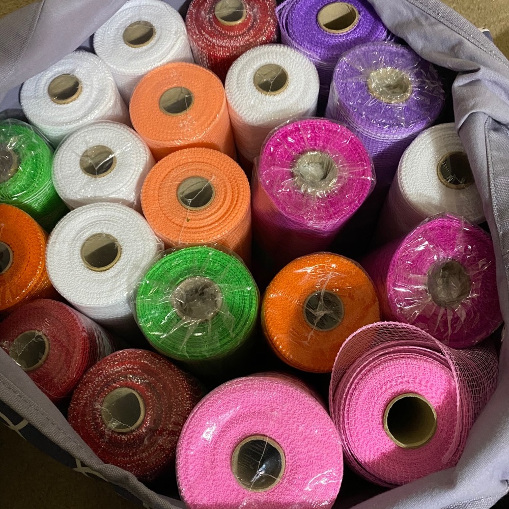 21 rolls of Decorative Mesh